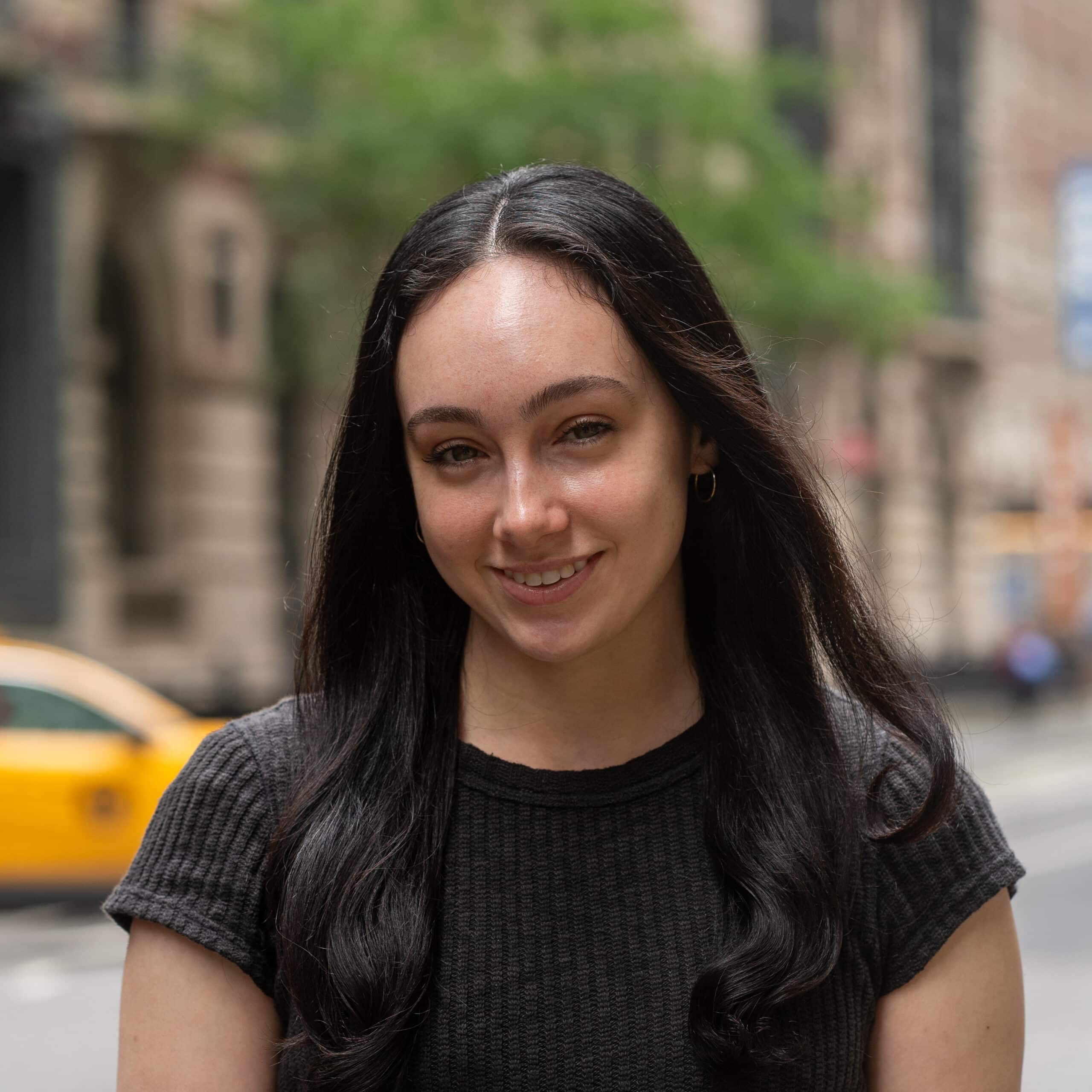 Emma Krinsky headshot