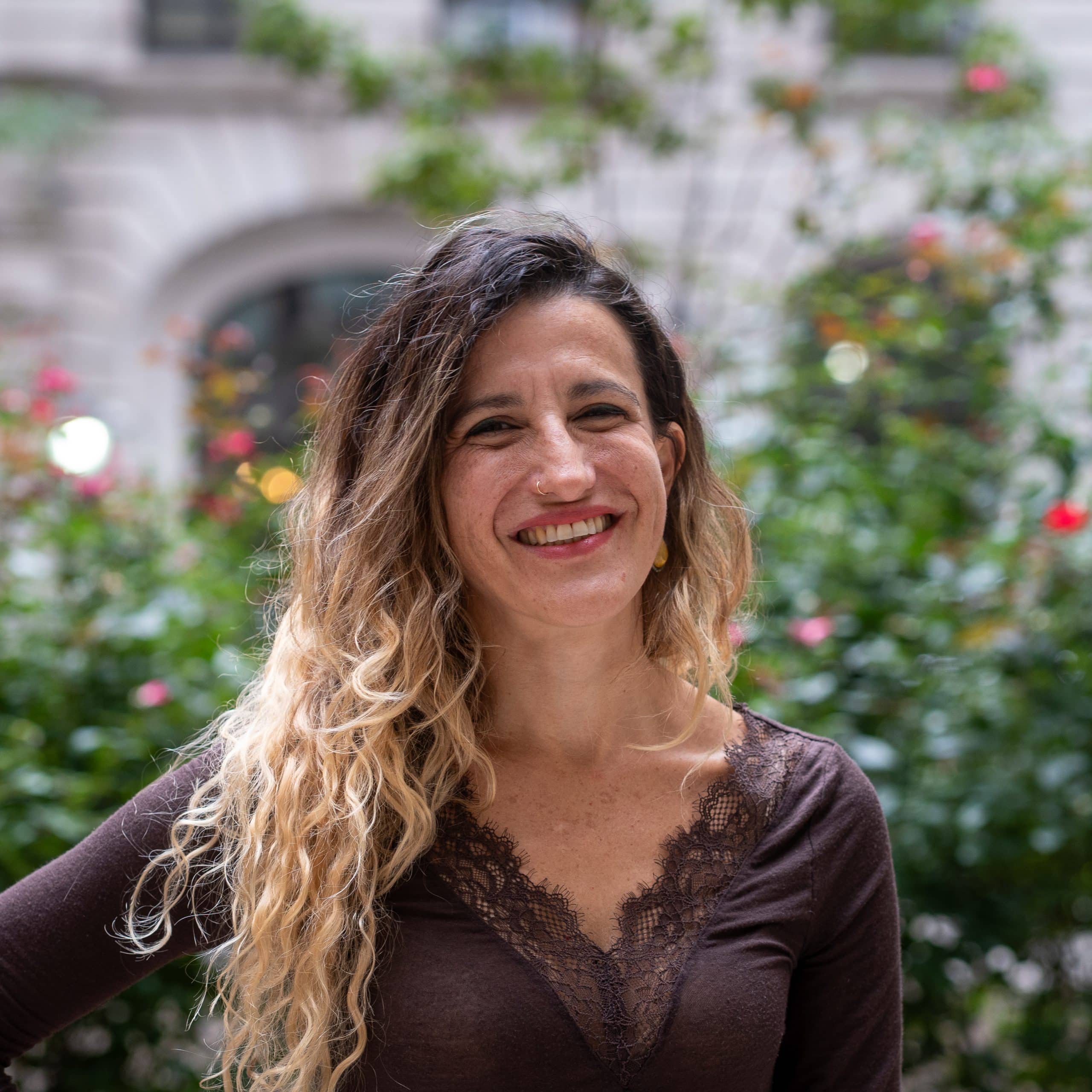 Tanya Raine headshot